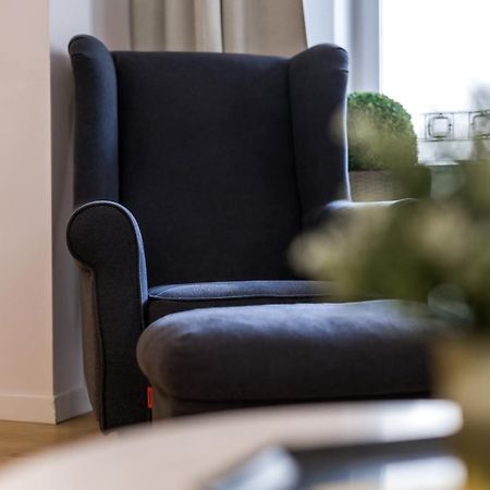 Apartment Poznan Mtp Chelmonskiego By Noclegi Renters Esterno foto