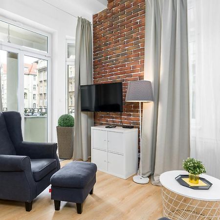 Apartment Poznan Mtp Chelmonskiego By Noclegi Renters Esterno foto
